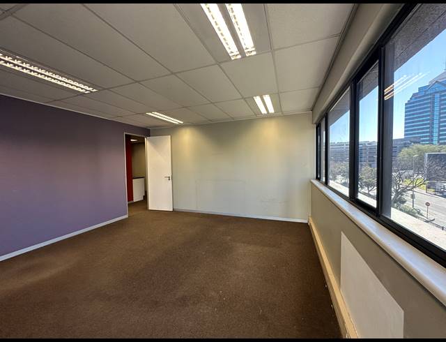 418M² OFFICE TO LET IN SANDTON CENTRAL
